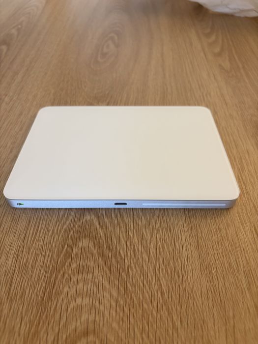 Apple magic trackpad