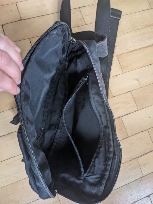 Бананка або поясна сумка Riot Division чорна