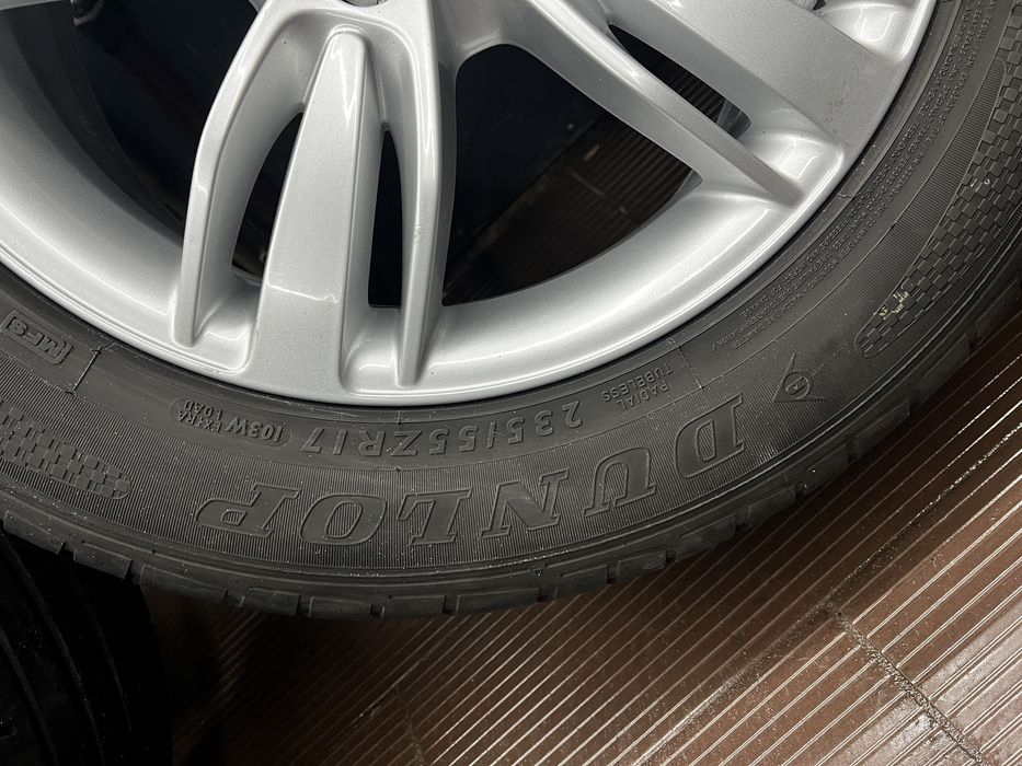 Koła Alufelgi Audi Q3 A4 5x112 17" ET43 7J 235/55r17 Dunlop