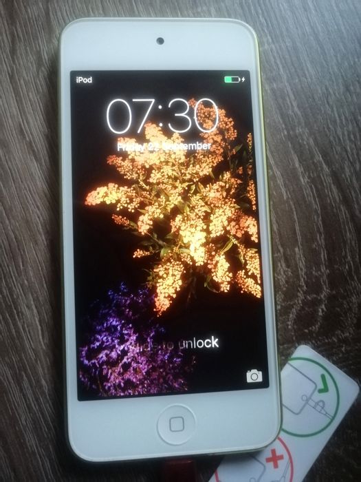 Apple Ipod touch 5Gen Yellow оригінал