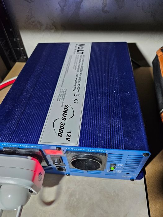 Інвертор Volt SINUS 3000 12/230V 1500/3000W