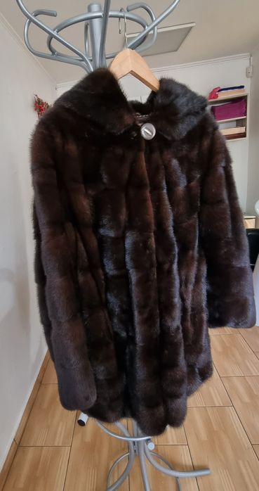 Продам норковую шубу большого размера