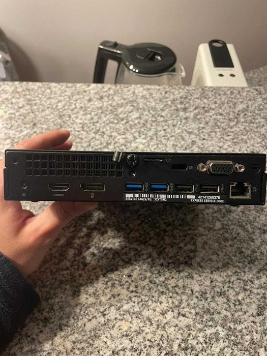 Dell D10U - Optiplex 3050