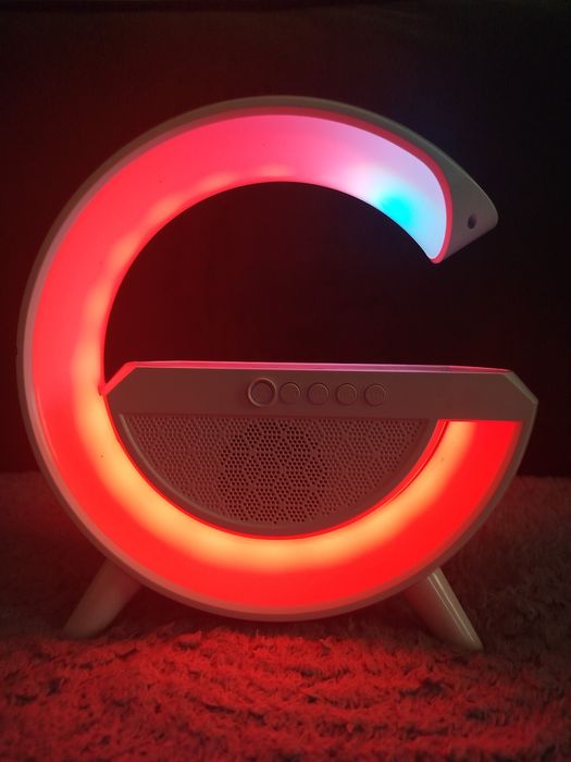 Колонка з RGB підсвідкой