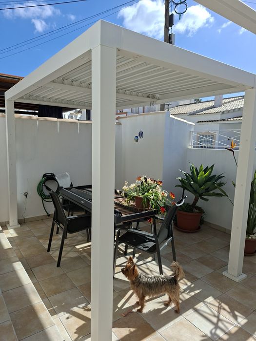 Pergola Bioclimâtica Naterial Clima Branca em Alumínio - 3,13m × 1,98m