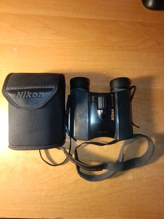 Бинокль Nikon Sportstar EX 8x25 DCF черный
