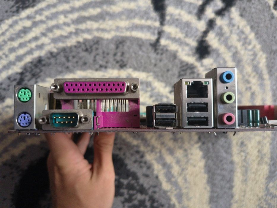Msi LGA775 + AGP + DDR1