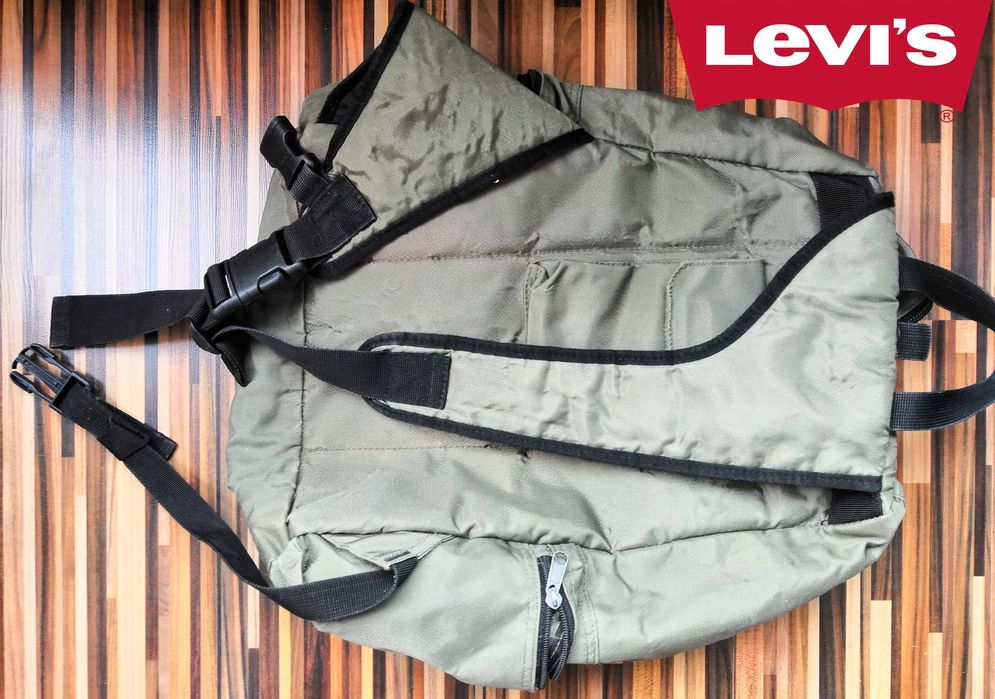 Plecak Levis Levi's zgniła zieleń na jedno ramię