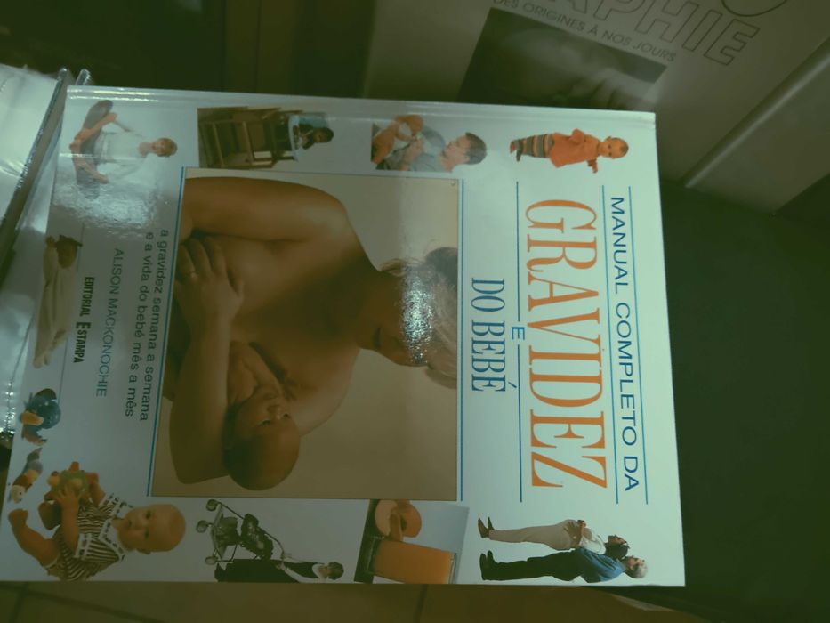 Manual Completo da gravidez e do bébé (+ outros titulos da mesma col)