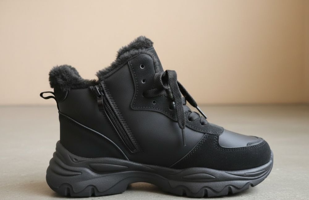 Брендові, стильні, теплі, легкі, неслизькі зимові кросівки, хайтопи