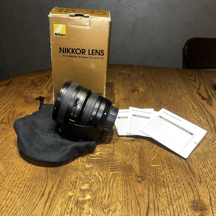 Продаєтся обʼєктив Nikon