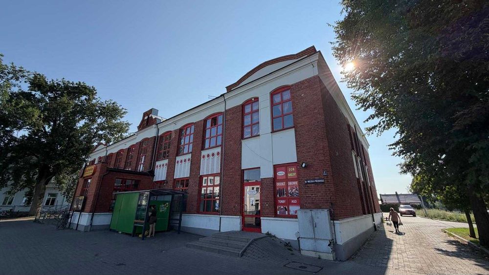SUPER LOKAL 400m2 DO WYNAJĘCIA - centrum Parczewa (Budynek Biedronki)