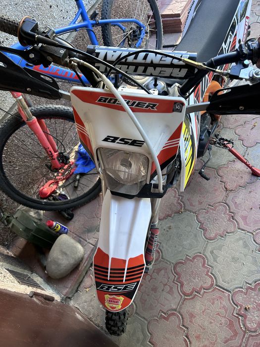 Пітбайк  BSE / Bosuer 125cc