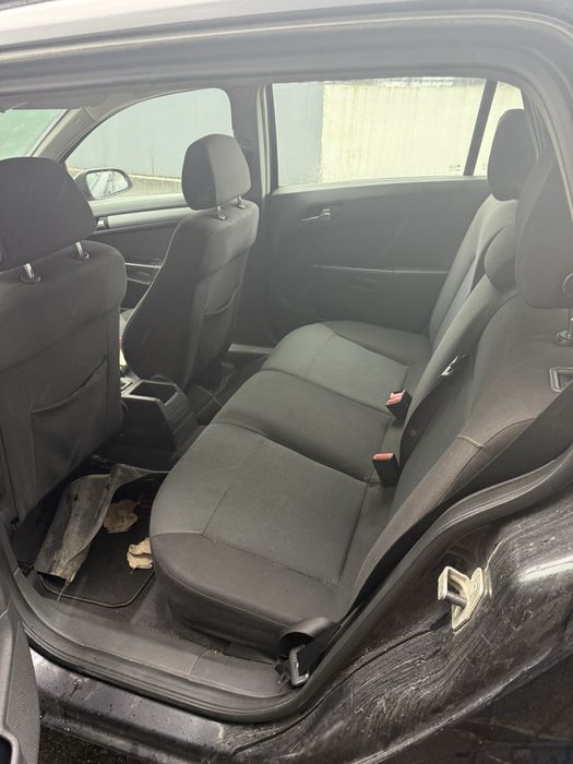 Opel Astra para peças