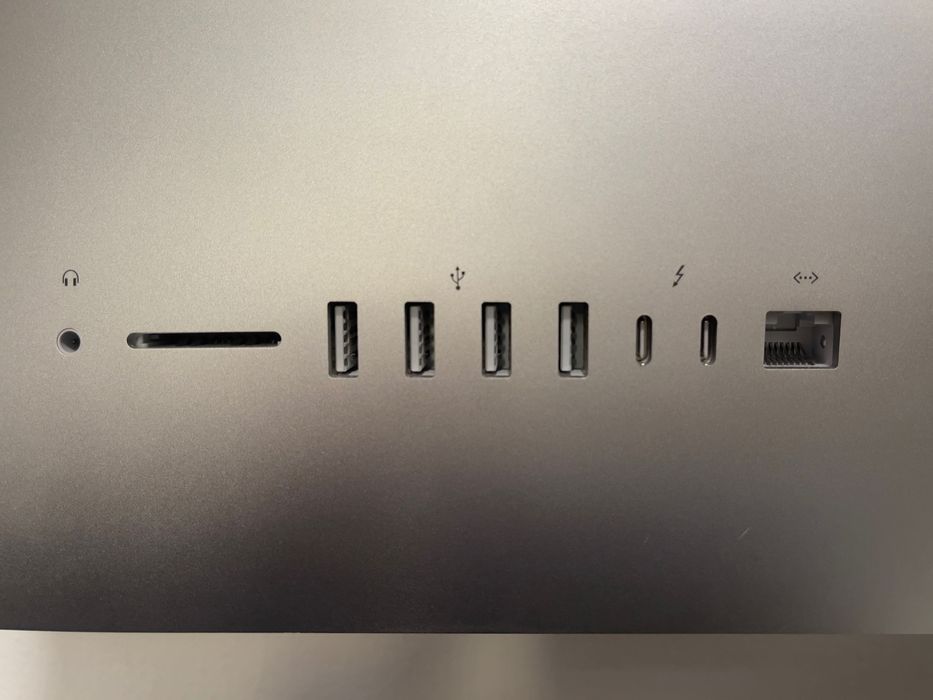 iMac 27 5K   Radeon Pro 580X 8GB VRAM 6core