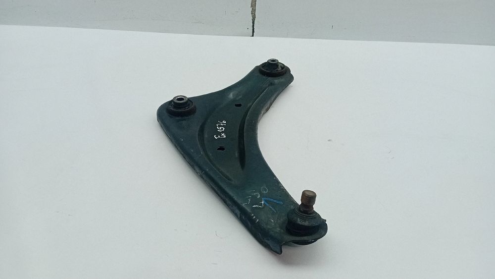 Braço de suspensão frente esquerdo NISSAN Pulsar Hatchback (C13)