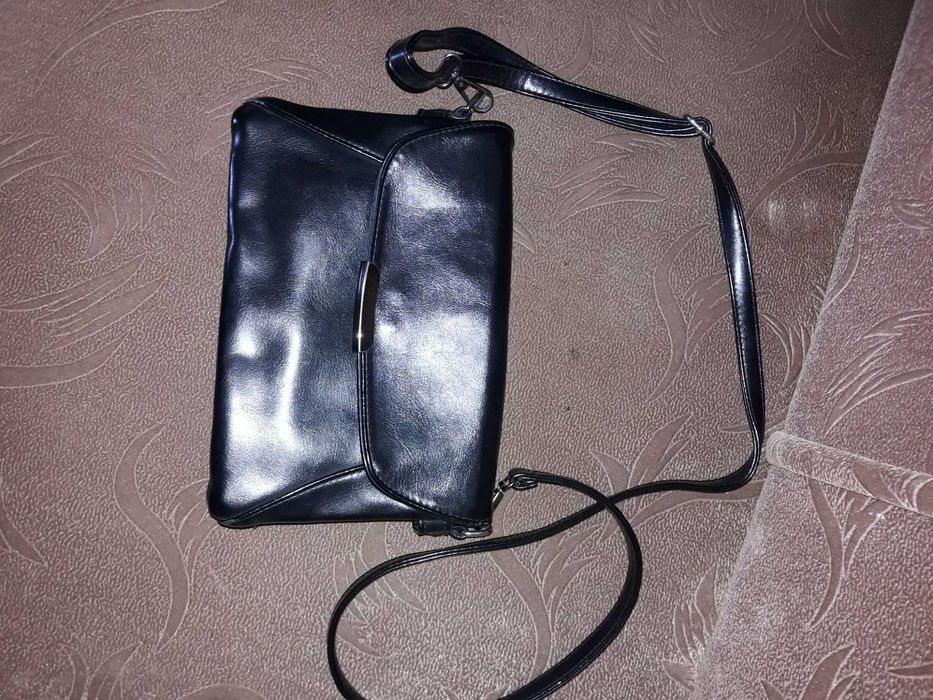 Продам Сумочки жіночі