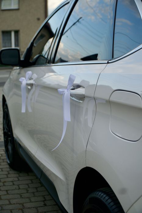 Auto samochód do ślubu Ford Edge / wynajem na imprezy okolicznościowe