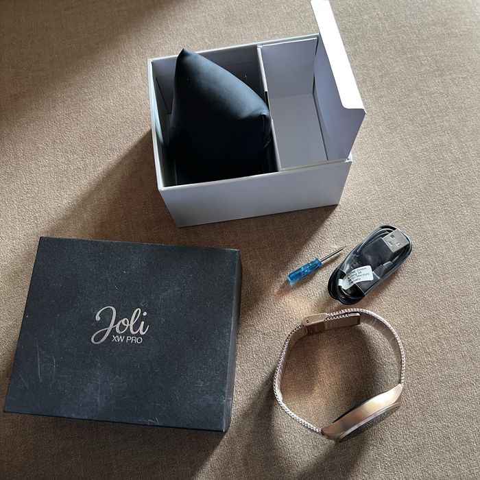 Joli XW Pro — stylowy smartwatch
