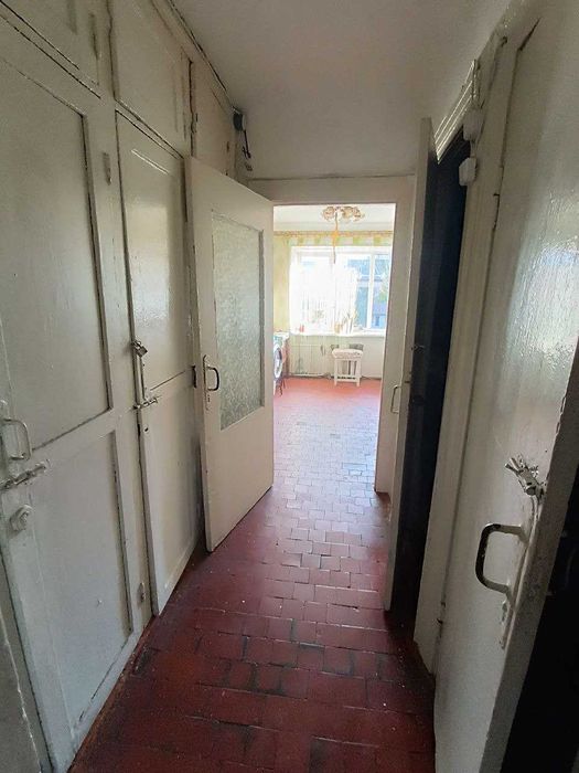 Дві кімнати в гуртожитку, терміново