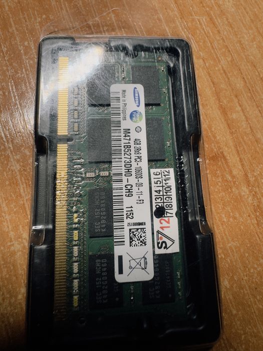 Пямять DDR 3 для ноутбука