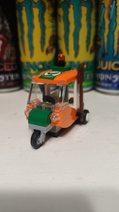 LEGO City 60326 пікнік у парку