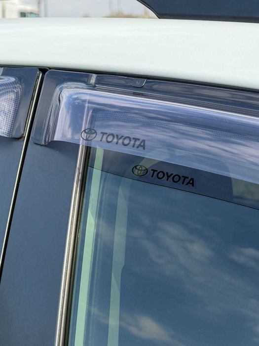 Toyota RAV4 2015 IV покоління (FL)