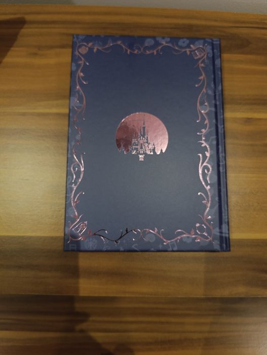 Livro de história da Disney Bela e o monstro