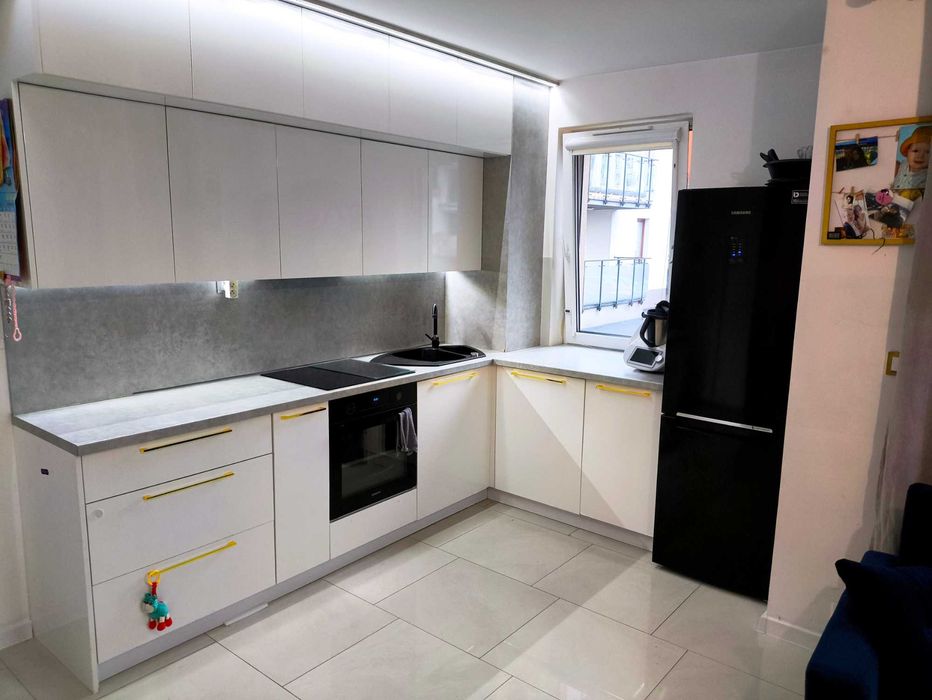 Nowoczesne 3-pokojowe mieszkanie z dużym balkonem w centrum Ciechanowa