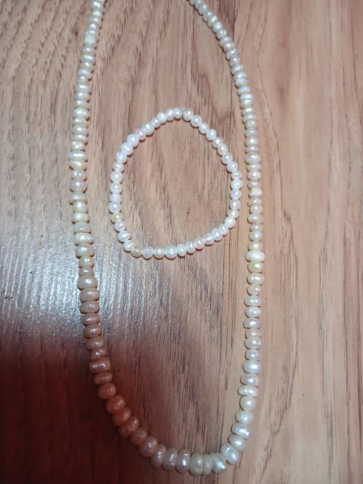 Натуральный жемчуг.ожерелье,браслет.