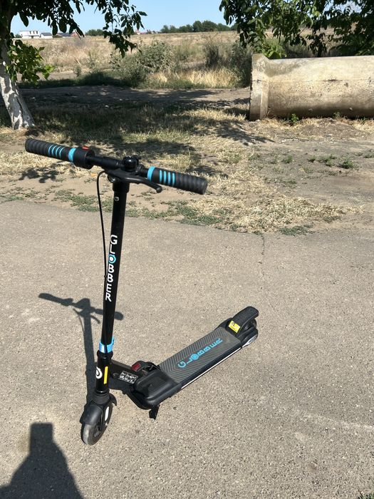 Trotineta E-MOTION 14 version 2 GLOBBER электросамокат