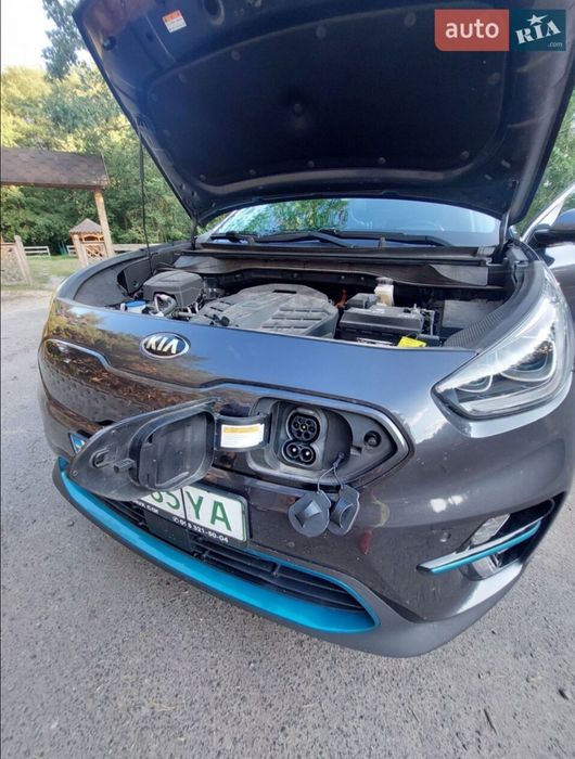 КІА NIRO 64 кВт суперелектокар