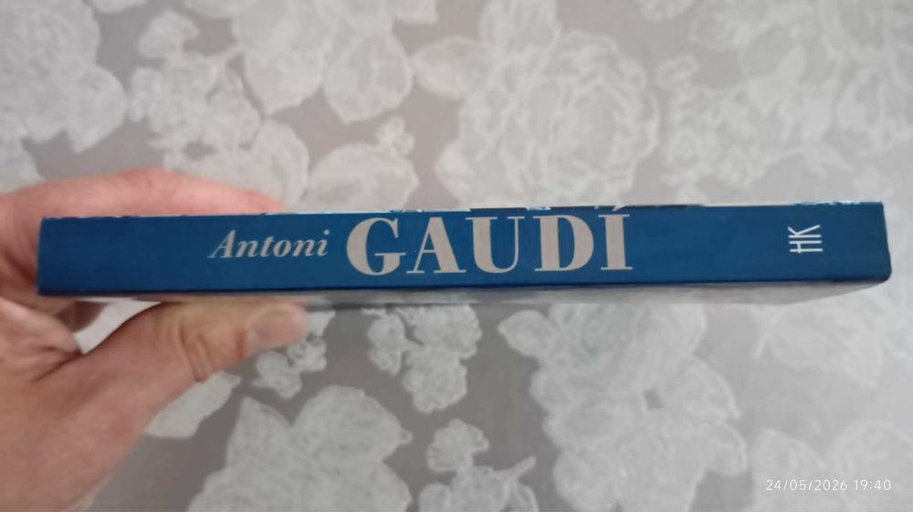 H. Kliczkowski - Antoni Gaudí · Taschen ·