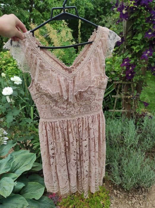 Piękna sukienka brudny róż