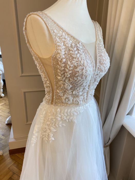 suknia slubna nowa 38