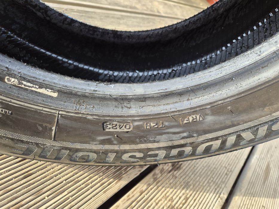 Opony zimowe bridgestone 2023 r 215 60 r16