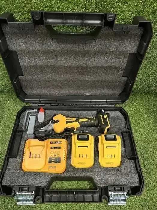 Aккумуляторный секатор DeWalt DCMPP550P1 48V 6Ah aкумуляторний садовий