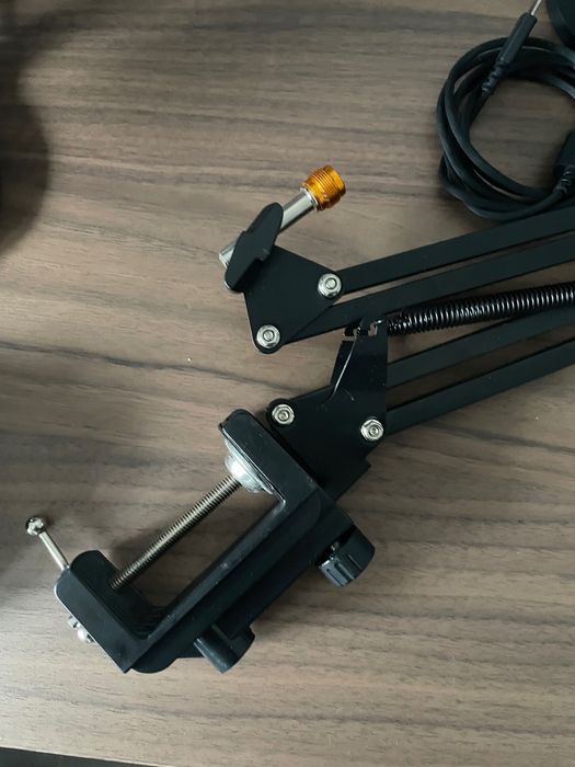 Microfone Razer Seiren V3 Mini Preto + Braço