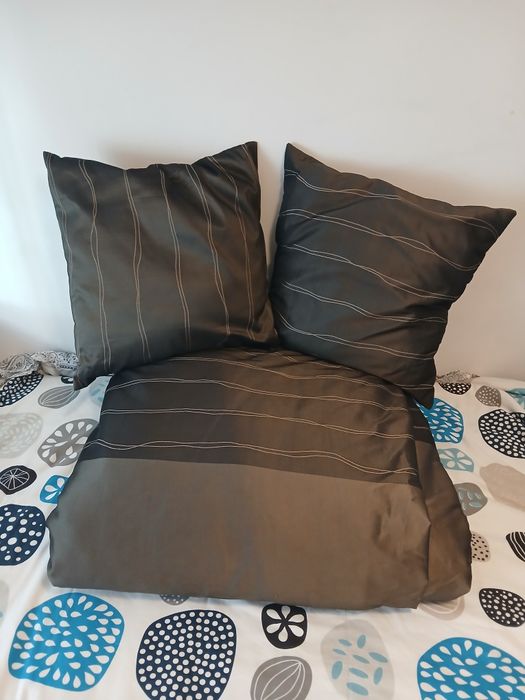 Edredon grande castanho