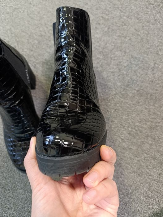 Челси,ботинки в идеальном состоянии размер 42,стелька 27-27,5см