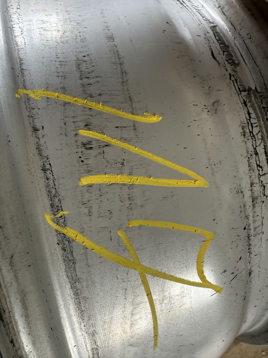 Felgi aluminiowe Dezent ET 30 8jx18” 5x112 Audi Skoda Seat VW