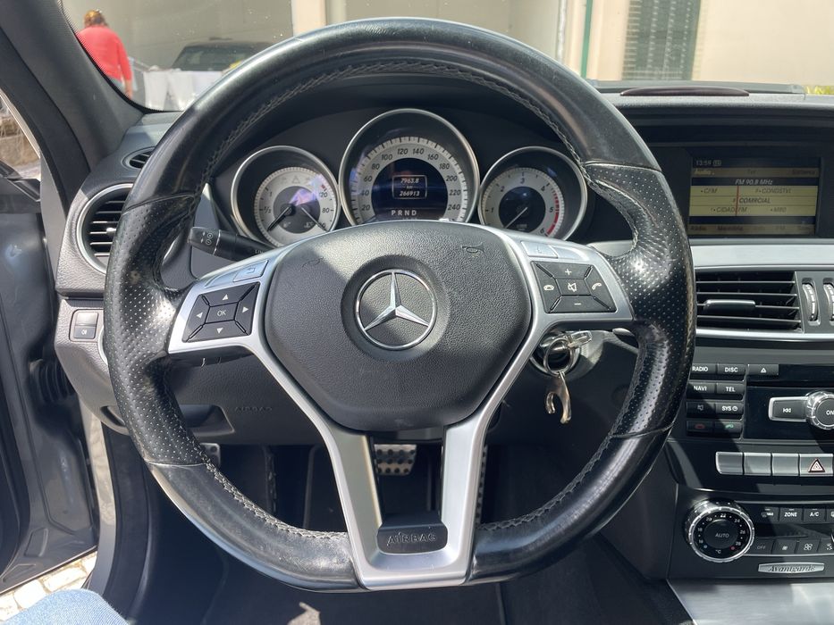 Mercedez-Benz para venda