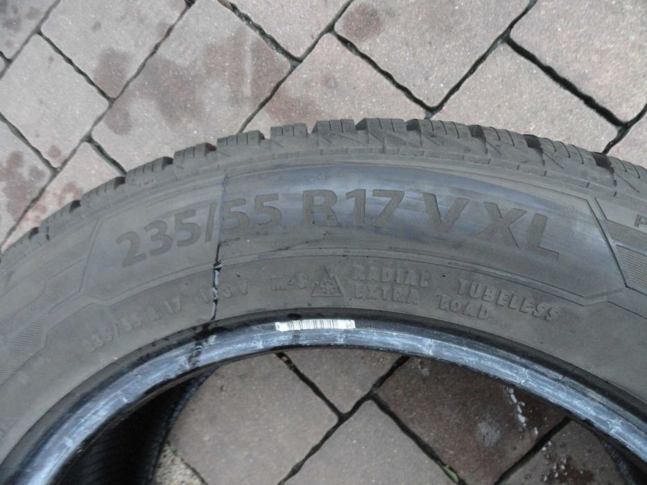235/55R17 Barum 2 sztuki ZIMA 2022  rok
