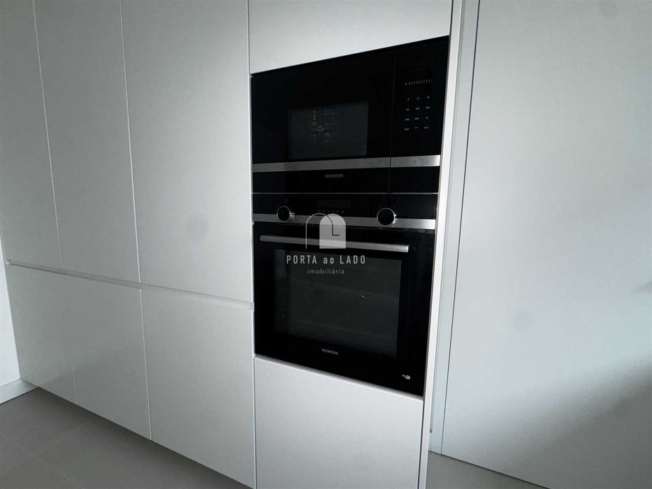 T3 de Luxo com Vistas de Rio e Mar | Arrendamento Vila Nova de Gaia