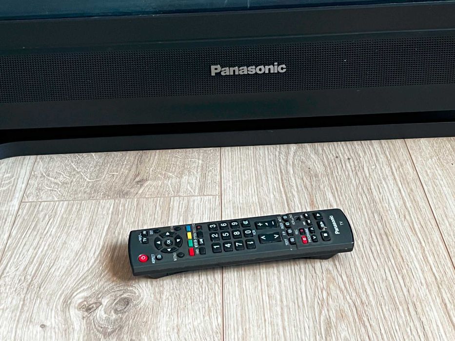 Telewzior Panansonic 42 cale - dekoder smart 100% sprawny