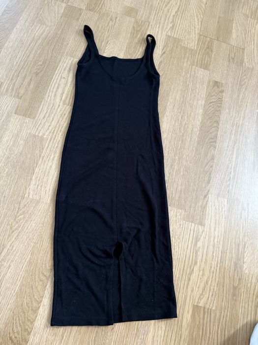 Bershka дуже круте чорне пляті з розрізом нс ніжці