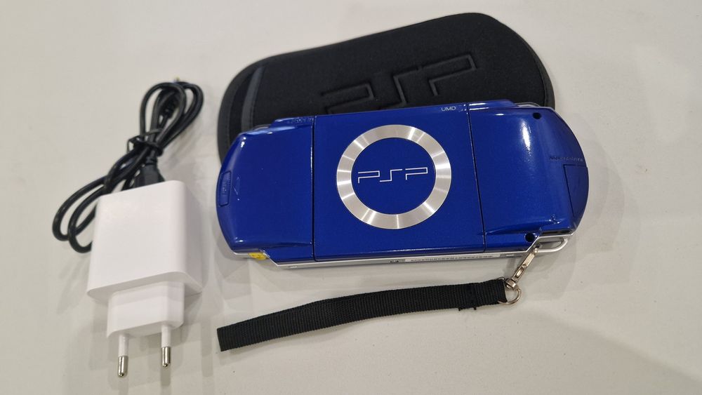 Япония. Sony PSP 64гиг с играми 130шт