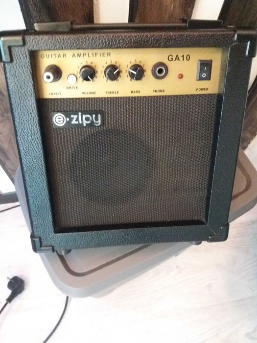 Guitar amplifier GA 10  e.zipy