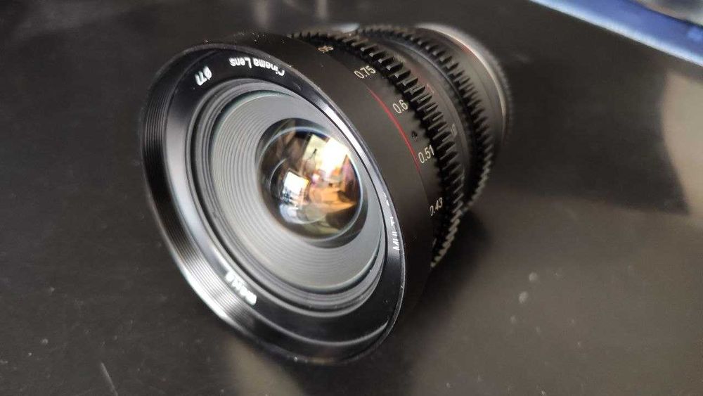 Lente Meike MK-12mm T2.2 - Cinema Lens
