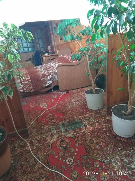 Продам дзеркало в наявності 2  шт.